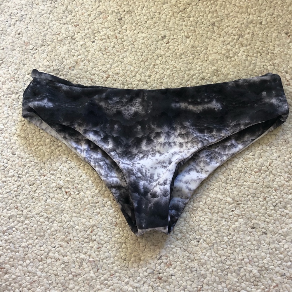 Mikoh printed bottoms